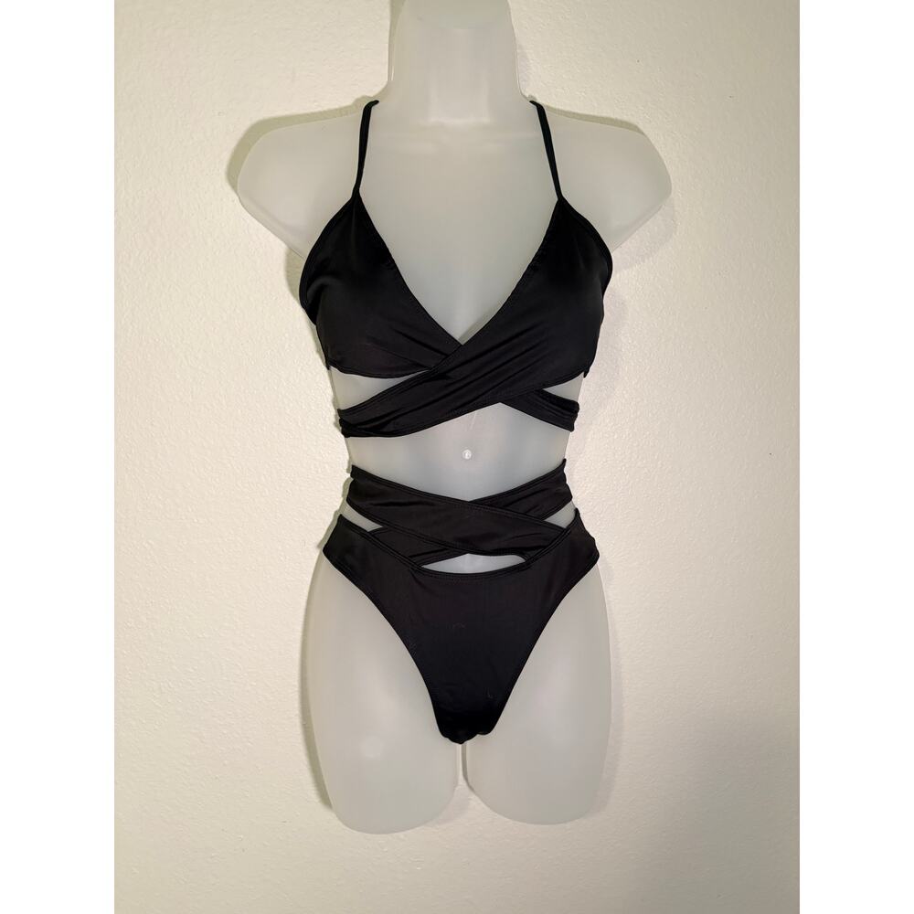 Poster Girl Strappy Two-Piece Festival Set - Size M